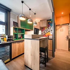 https://hostel-princess.ihotelsrotterdam.com