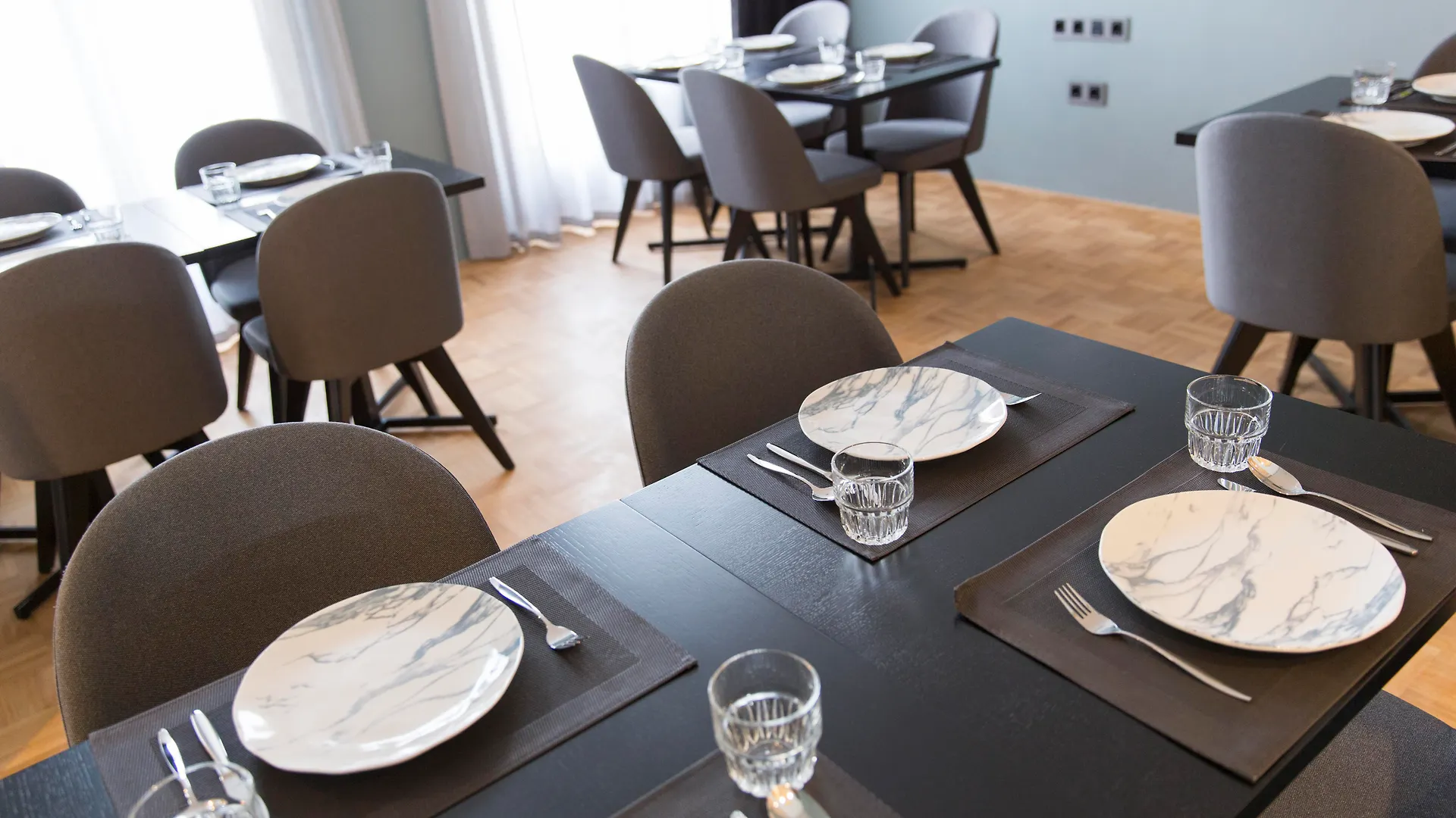 ****  Quentin Zoo Hotel Amsterdam Holandia